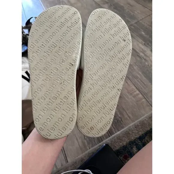 lululemon Women's White Restfeel Slide Slipper Sandal Size 9 Sandals